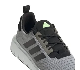 Adidas Swift Run - Sneaker Confortable et Stylée