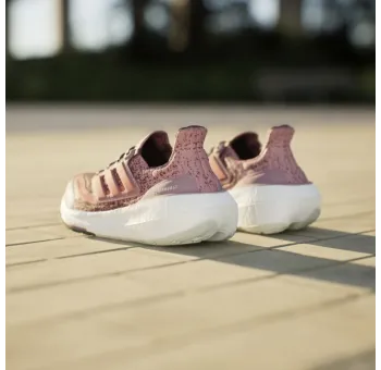 Chaussure Ultraboost Light - Confort et Légèreté