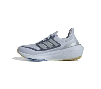 Chaussure Ultraboost Light pour femmes - La chaussure de running la plus légère et dynamique d'Adidas