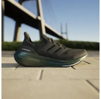 Chaussure de Running Ultraboost Light - adidas