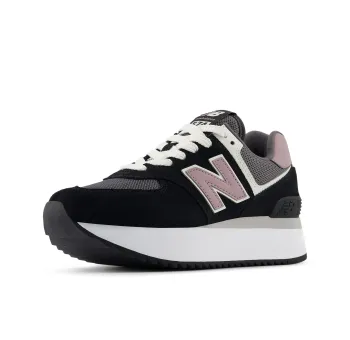 Titre : Chaussure de course New Balance 574+